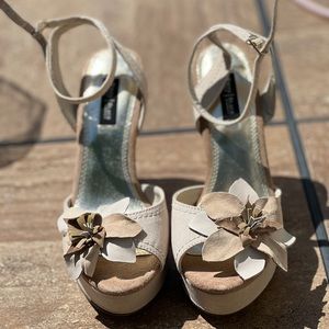 white black house black market canvas wedges